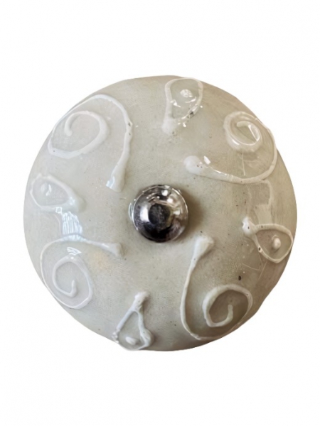 KNOB WHITE RAISED SWIRL