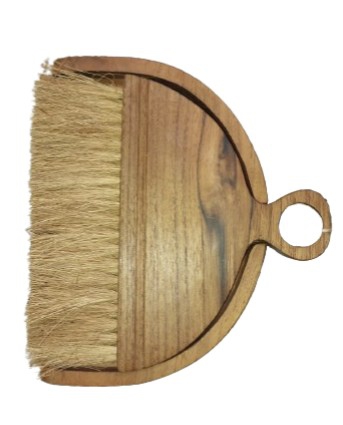 WOODEN BROOM & DUSTPAN SET