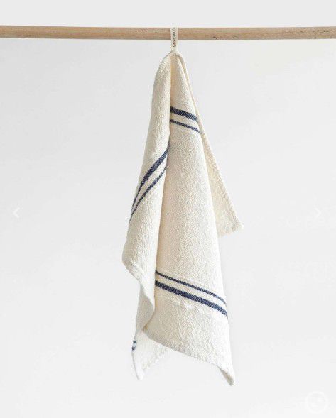 TOWEL SMALL COUNTRY NAVY W/STRIPES