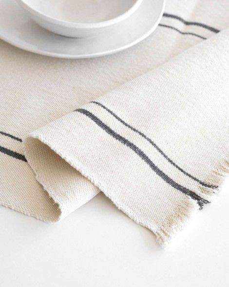 TABLE RUNNER COUNTRY W/CHARCOAL STRIPES 1.8M