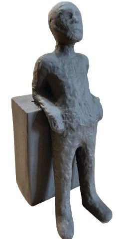 SCULPTURE MAN STANDING 13X11X28