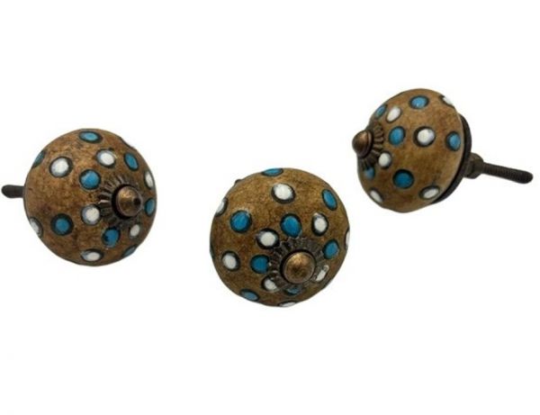KNOB BROWN WITH SPOTS
