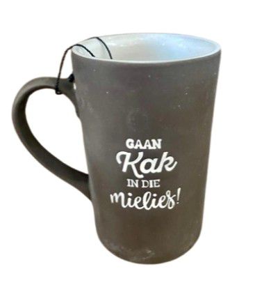 MUG GAAN KAK IN DIE MIELIES