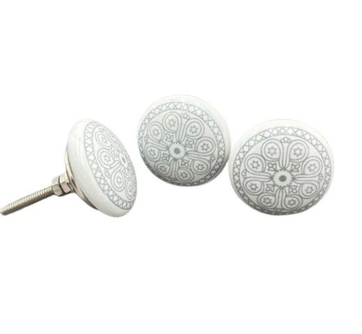 KNOB DAISY STENCIL GREY