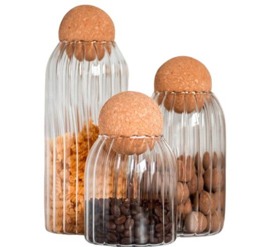 GLASS DECANTER WITH CORK BALL LID 750ML