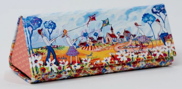 SUNGLASSES CASE KITES & CYCLISTS