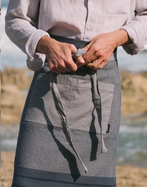 APRON COTTON DRILL OYSTER