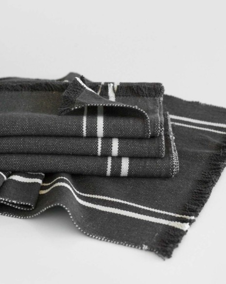 TABLE RUNNER CONTEMP CHARCOAL W/STRIPES 1.8M