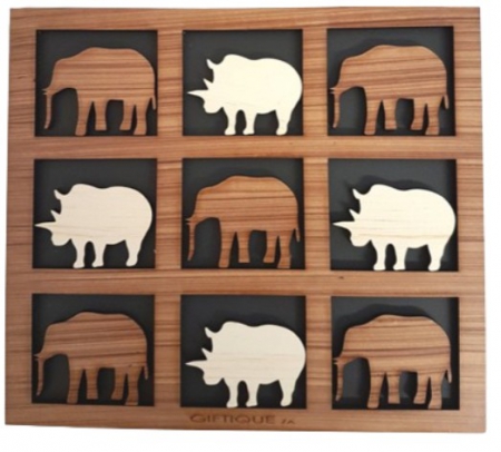 NOUGHTS AND CROSSES ANIMAL