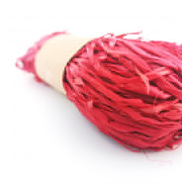 RAFFIA RED