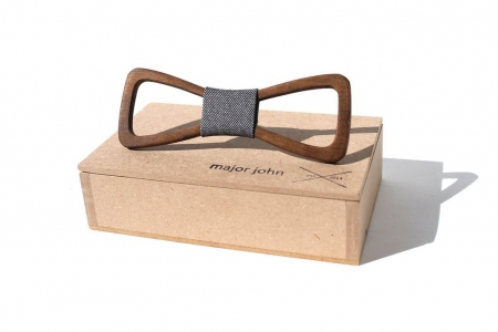 BOW TIE WOOD FRAME ASSORTED